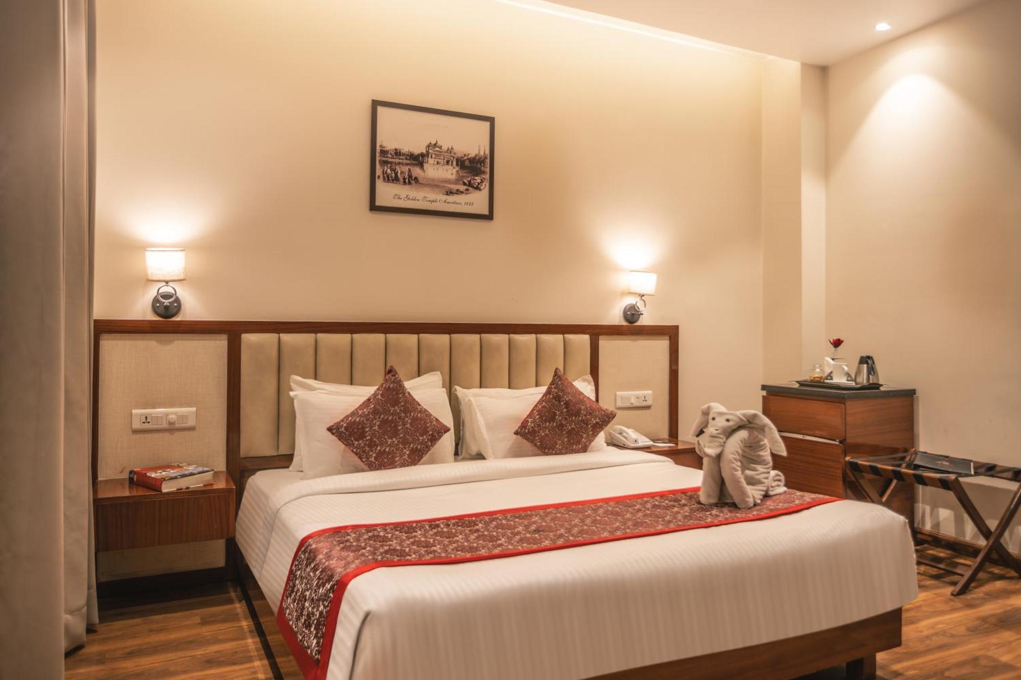 Hotel Amritara Sadka Amritsar Exteriér fotografie
