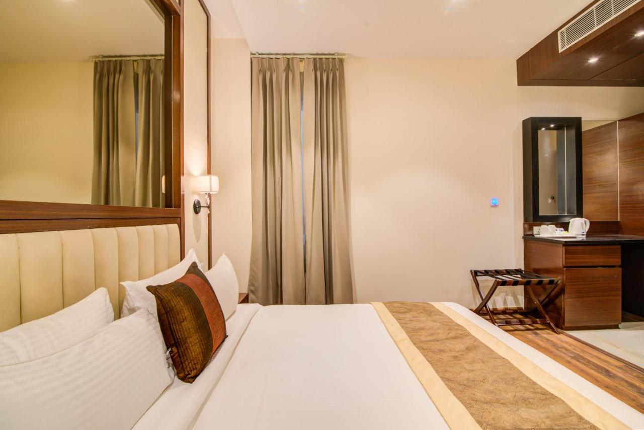 Hotel Amritara Sadka Amritsar Exteriér fotografie